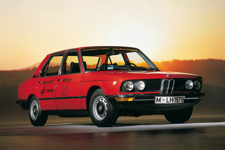 Bmw Hidrogen E12